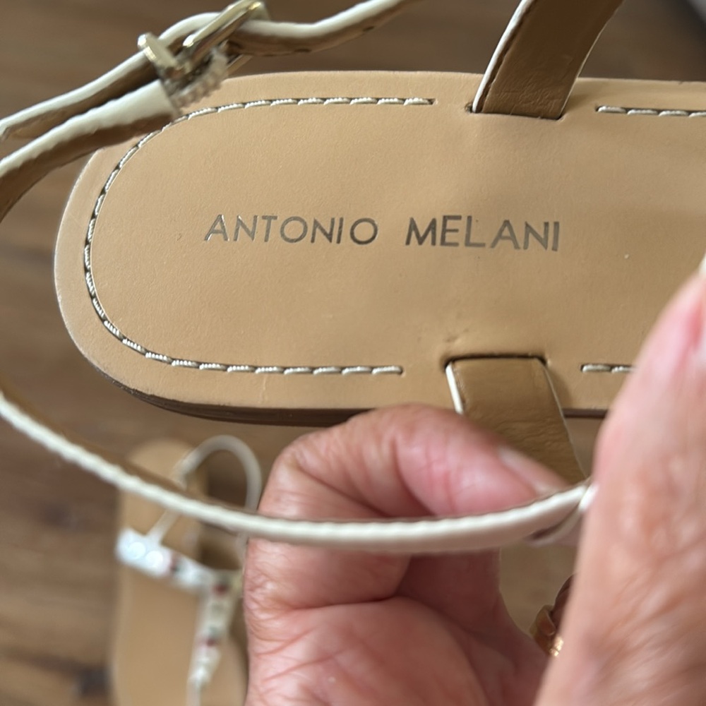 3/$20 Adorable Antonio Melani T Strap Thong Sandals with Rhinestone Cherry Trim - Picture 4 of 10